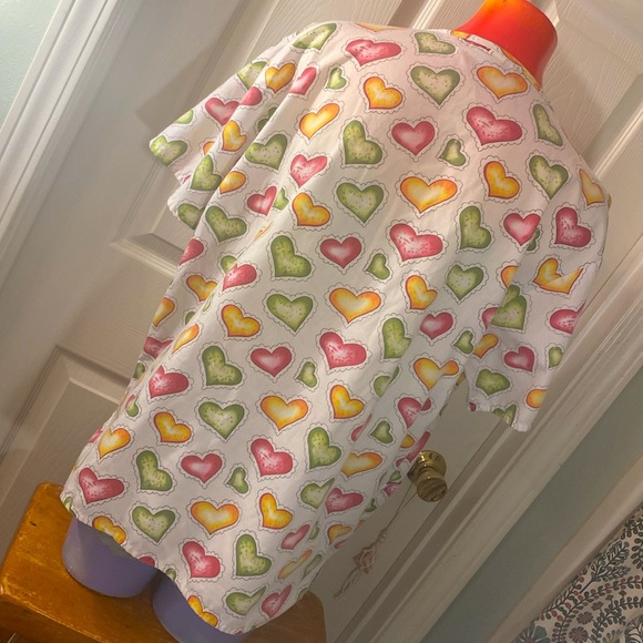 VINTAGE EXPO UNIFORM INC Cute Heart Uniform Scrub Top - Picture 6 of 8